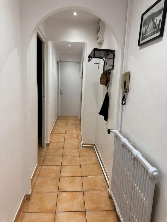 Apartment Lumineux Et Spacieux 2 Avec Parking Gratuit Dans La Rue Perpignan