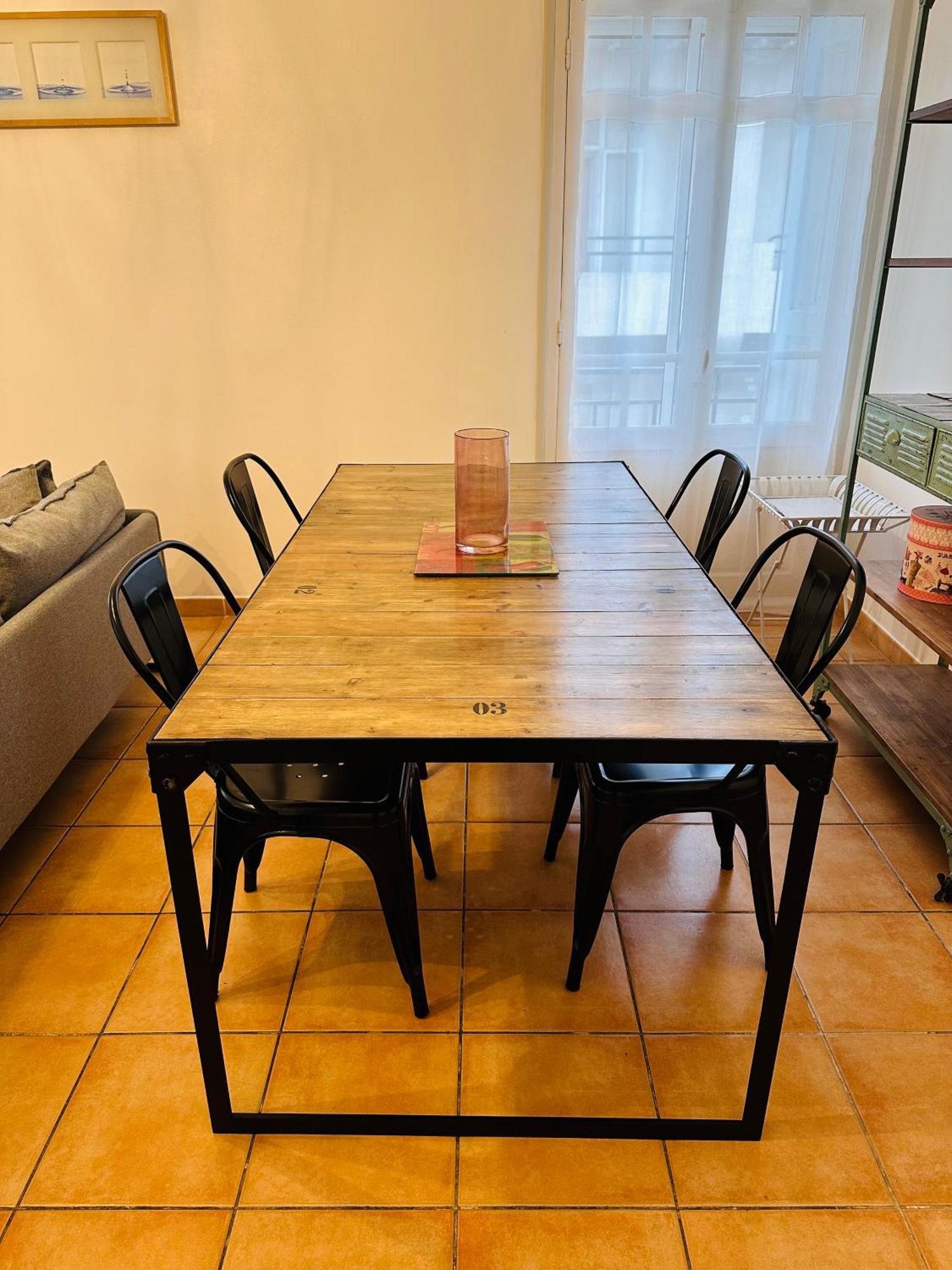 Lumineux Et Spacieux 2 Avec Parking Gratuit Dans La Rue Apartment Perpignan